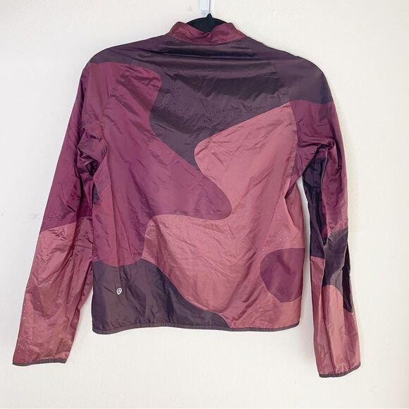 Lululemon Womens Red Black Cherry Merlot Patch Game Jacket Windbreaker Size 4 - Picture 7 of 14